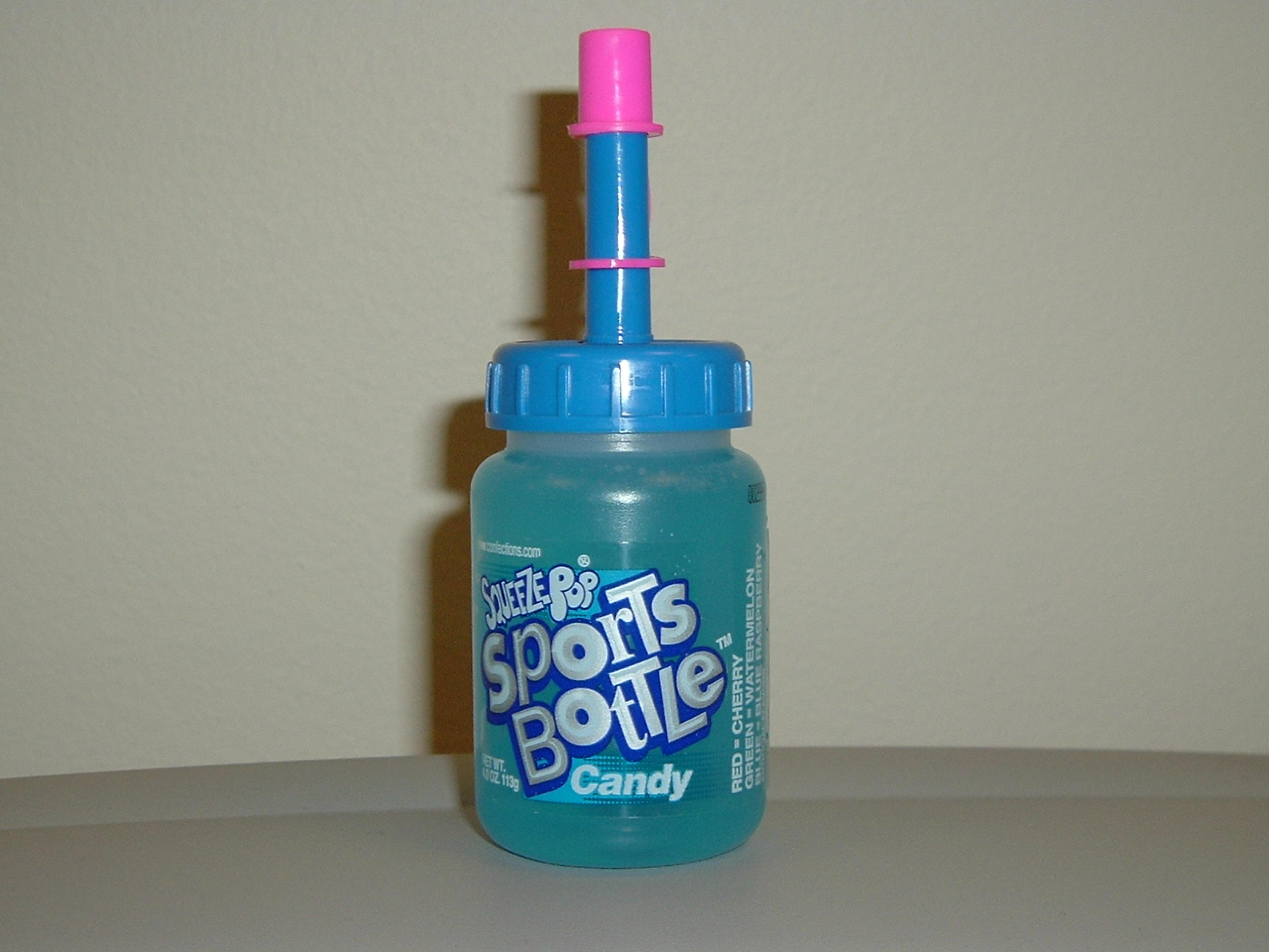  SQUEEZE POP SPORTS BOTTLE CANDY
