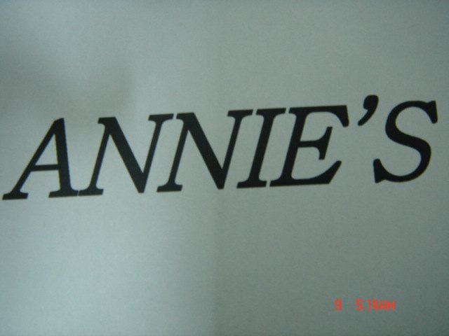  ANNIE'S