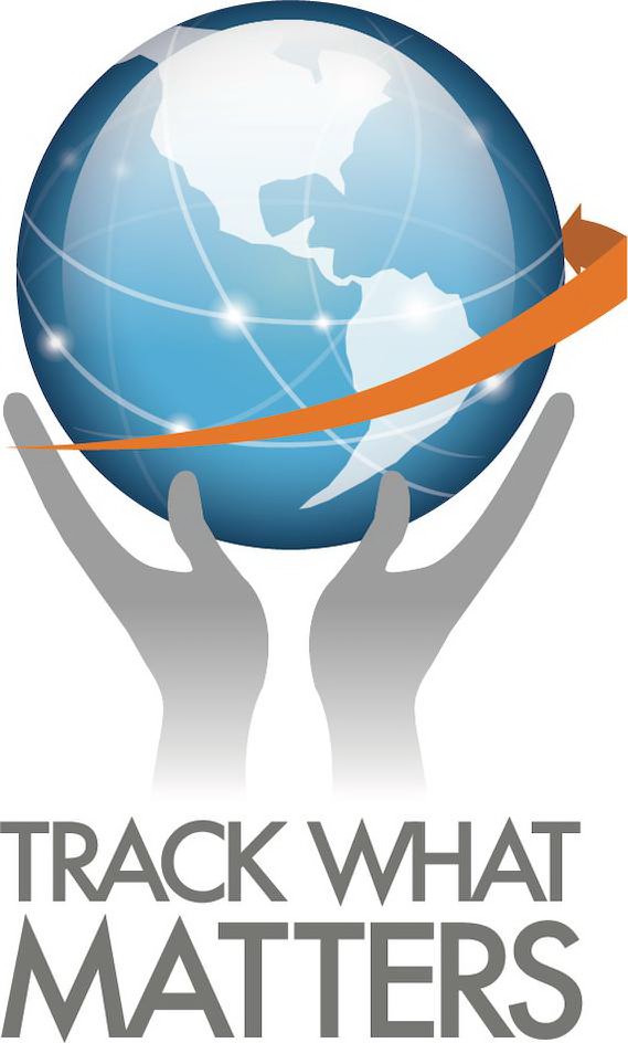 Trademark Logo TRACK WHAT MATTERS