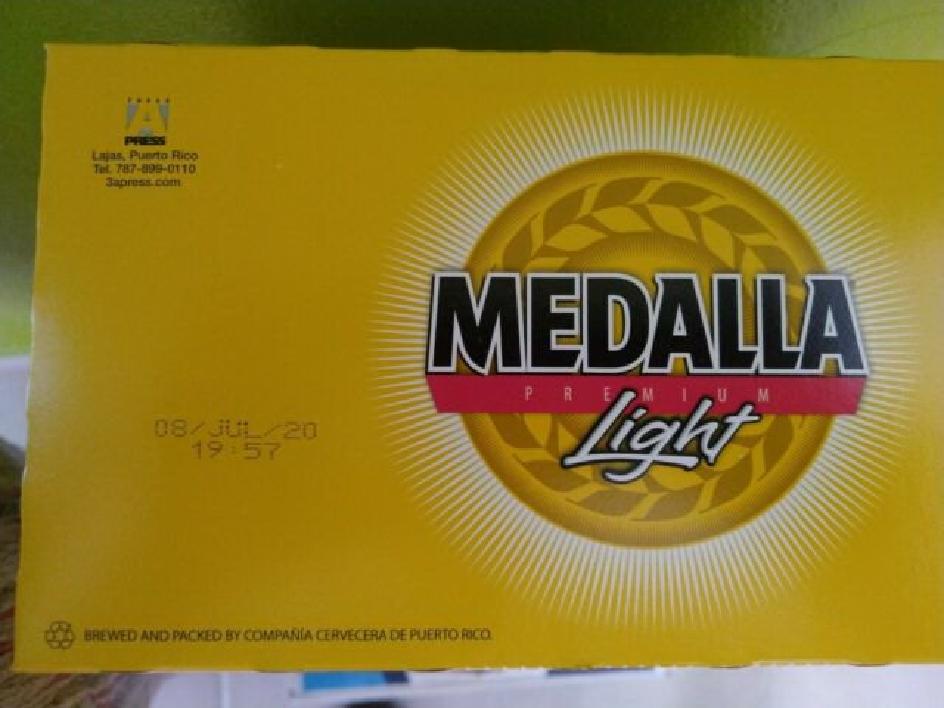 MEDALLA PREMIUM LIGHT - Compania Cervecera de Puerto Rico, Inc