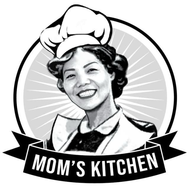 MOM'S KITCHEN