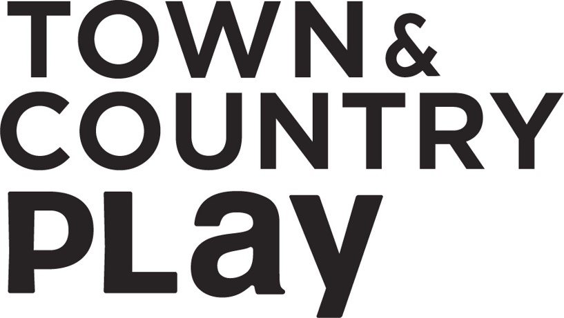  TOWN &amp; COUNTRY PLAY